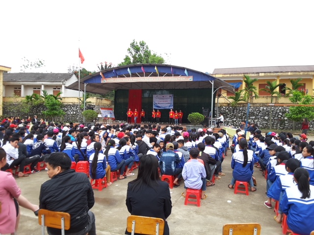 Tập huấn “Giải pháp kiểm soát, quản lý ô nhiễm nguồn nước và xử lý rác thải sinh hoạt” cho 900 học sinh và 100 người dân tại huyện Phú Lương, tỉnh Thái Nguyên